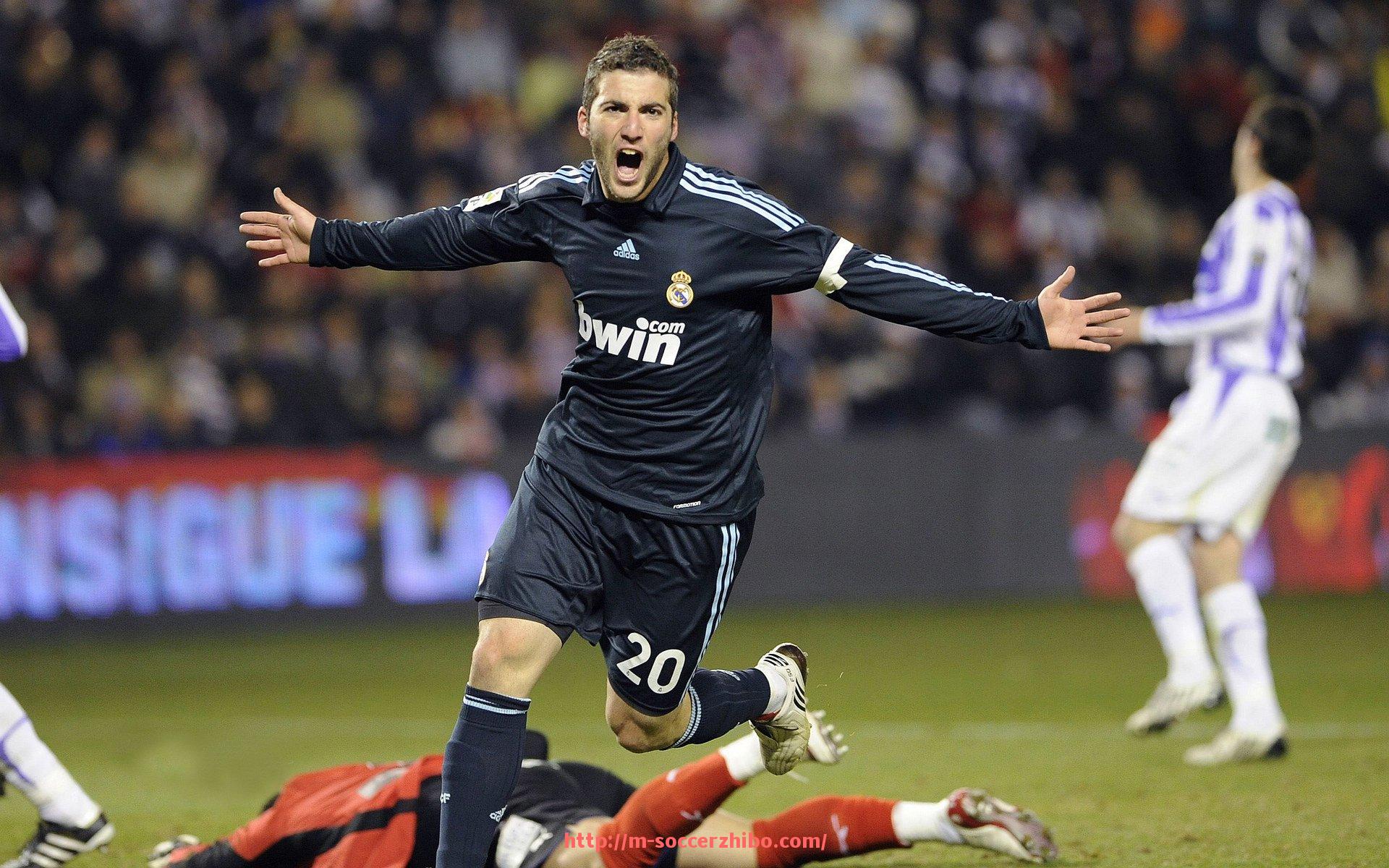 足球直播-世俱杯技术犯规与体育道德处罚体系及案例分析