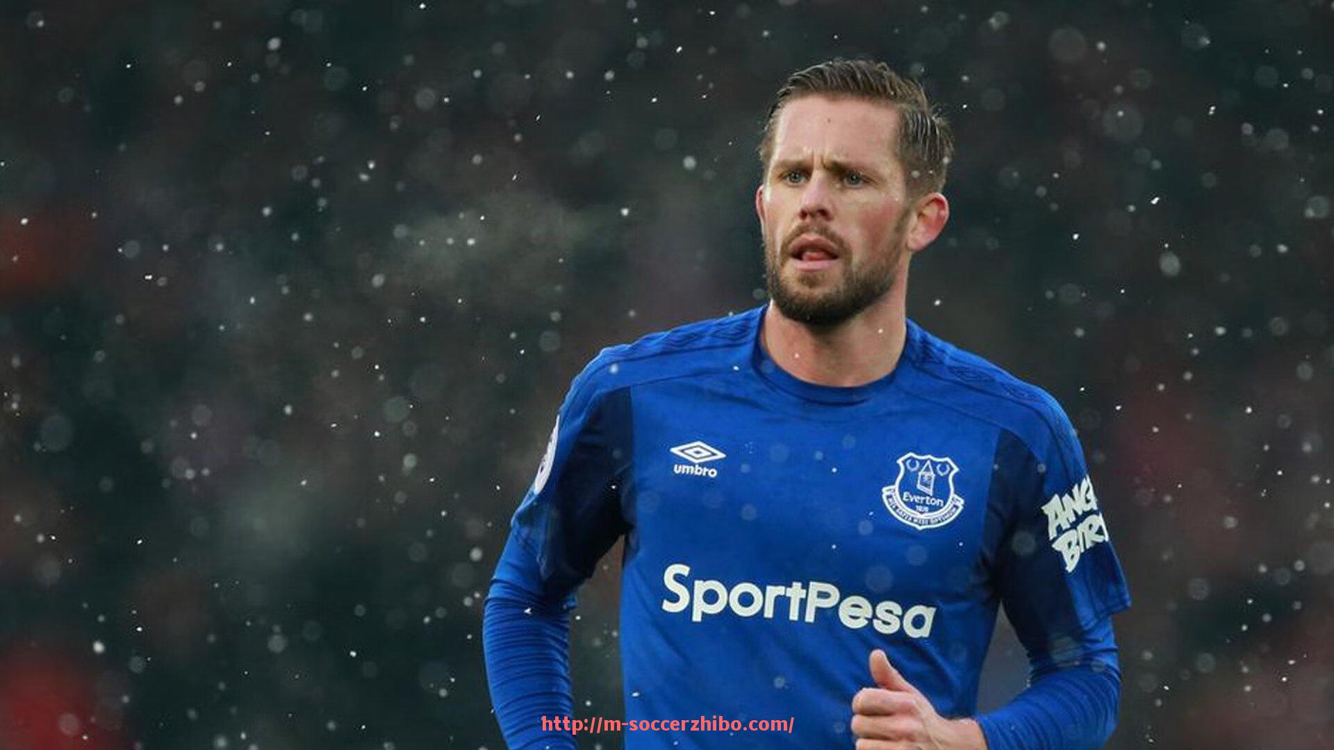 足球直播-法甲巴黎定位球战术:巴黎圣日耳曼的定位球战术与执行